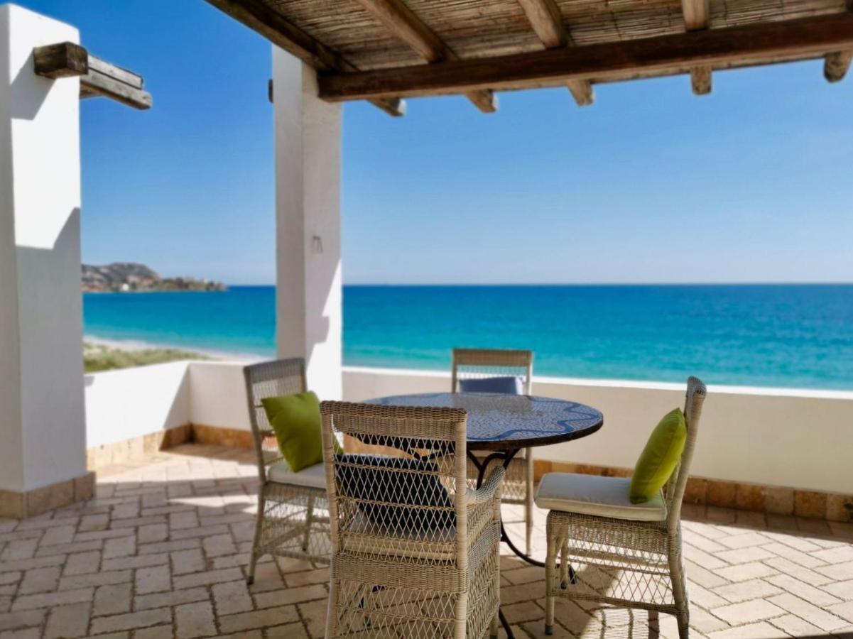 Апартаменты Beachfront House Geremeas Sardegna Экстерьер фото